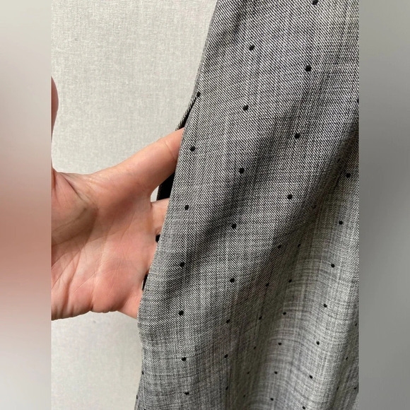 RW&CO  tailored fit and flared grey polka dot dress Sz 4 - Picture 3 of 11